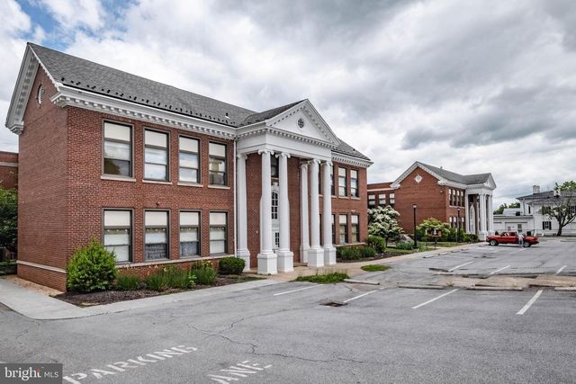 1330 MONROE AVE, Front Royal, VA 22630