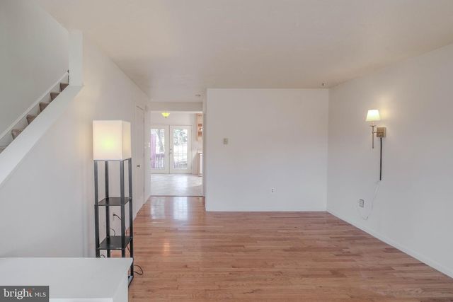 1330 MONROE AVE, Front Royal, VA 22630