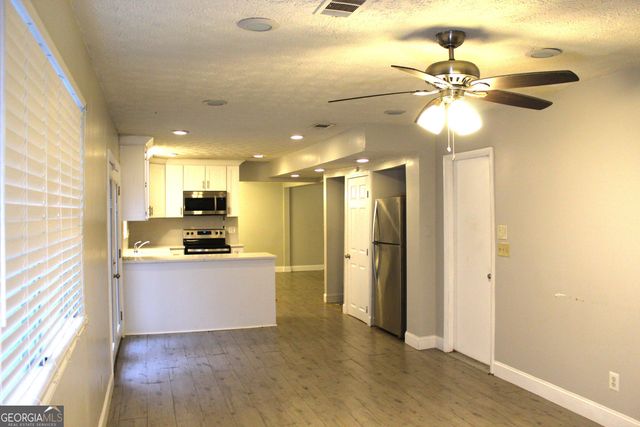 5811 Calico Court, Lithonia, GA 30058