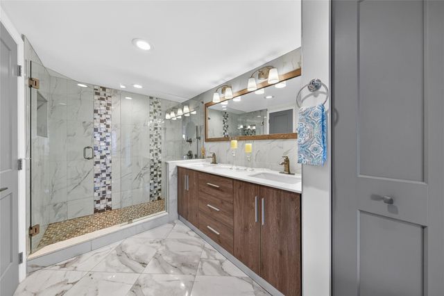 4100 Galt Ocean 606, Fort Lauderdale, FL 33308