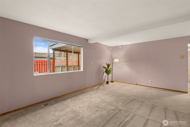 601 N Jennifer Lane, East Wenatchee, WA 98802