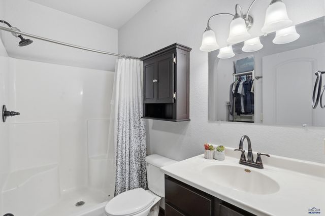 6768 CAMBRIDGE CT, Summerset, SD 57718