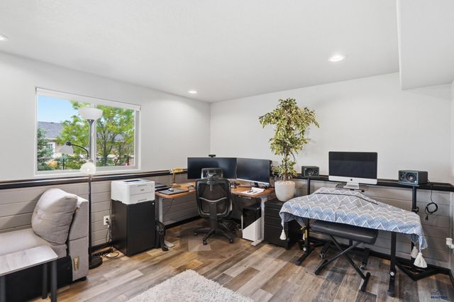 6768 CAMBRIDGE CT, Summerset, SD 57718