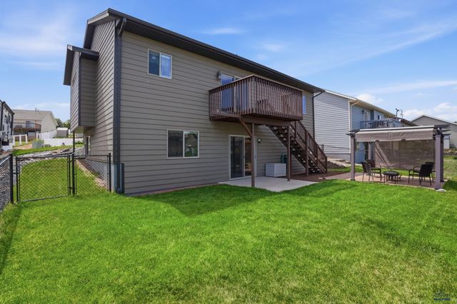 6768 CAMBRIDGE CT, Summerset, SD 57718
