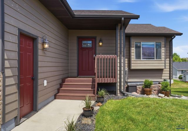 6768 CAMBRIDGE CT, Summerset, SD 57718