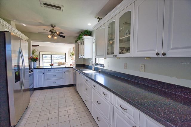 7357 BALLANTRAE PLACE 26A, Sarasota, FL 34238