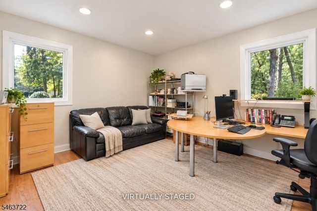 64 Dogwood Ter, Long Hill Twp., NJ 07946