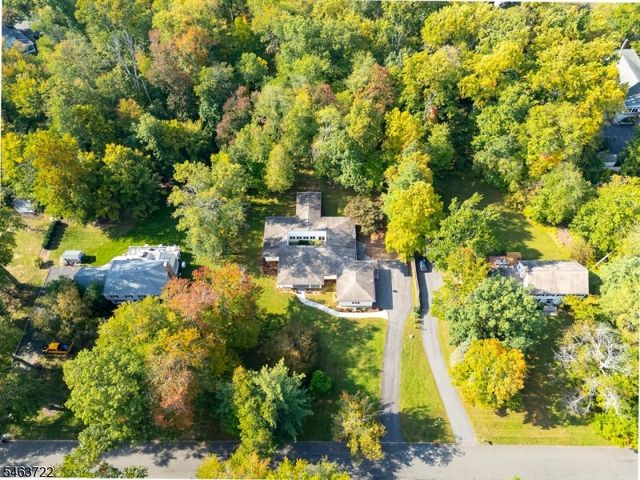 64 Dogwood Ter, Long Hill Twp., NJ 07946