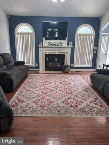 4952 LANSDOWNE RD, Fredericksburg, VA 22408