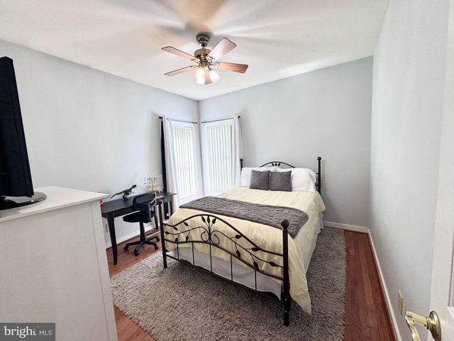 4952 LANSDOWNE RD, Fredericksburg, VA 22408