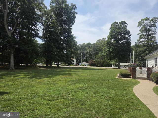 4952 LANSDOWNE RD, Fredericksburg, VA 22408