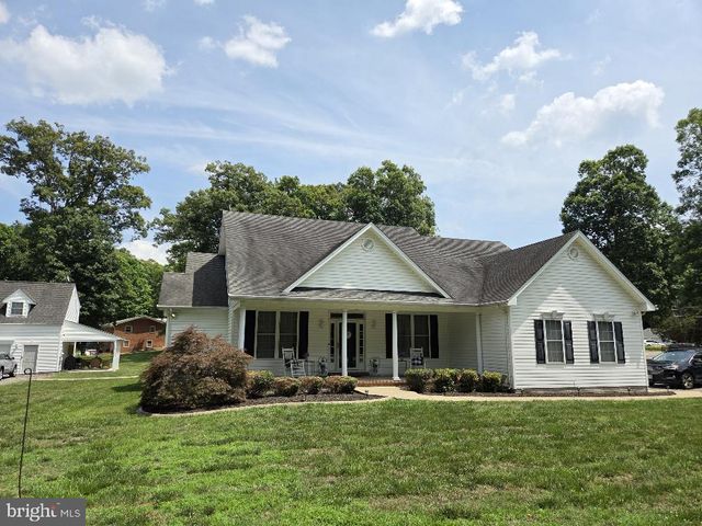 4952 LANSDOWNE RD, Fredericksburg, VA 22408