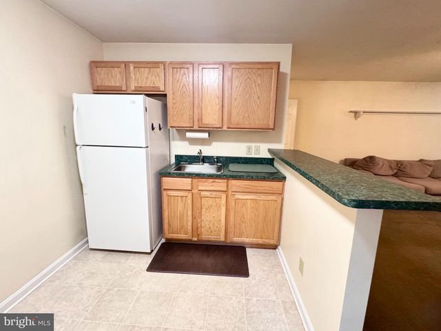 4952 LANSDOWNE RD, Fredericksburg, VA 22408