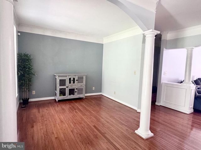 4952 LANSDOWNE RD, Fredericksburg, VA 22408