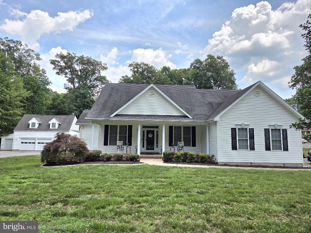 4952 LANSDOWNE RD, Fredericksburg, VA 22408