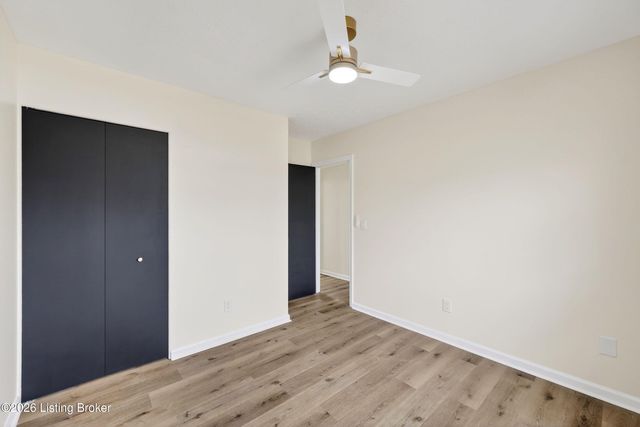 7502 Marie Anna Dr, Louisville, KY 40258