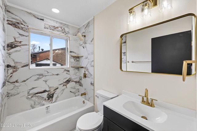 7502 Marie Anna Dr, Louisville, KY 40258