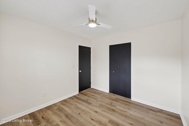 7502 Marie Anna Dr, Louisville, KY 40258