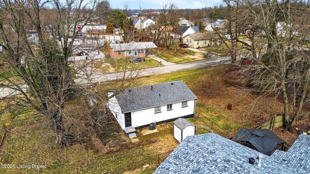 7502 Marie Anna Dr, Louisville, KY 40258