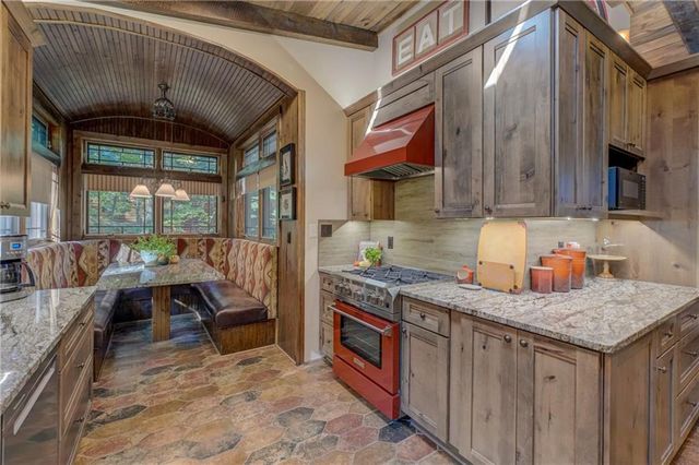 12416 W Roberts Lane, Hayward, WI 54843