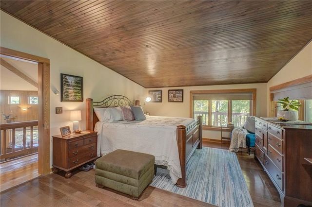 12416 W Roberts Lane, Hayward, WI 54843