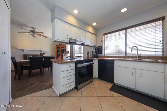 2210 E Oregon Street, Tucson, AZ 85706