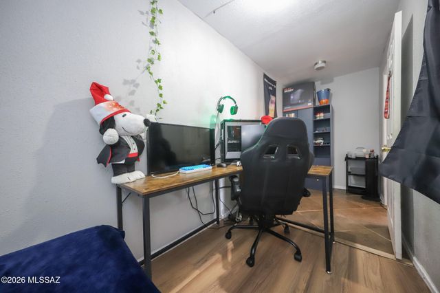 2210 E Oregon Street, Tucson, AZ 85706