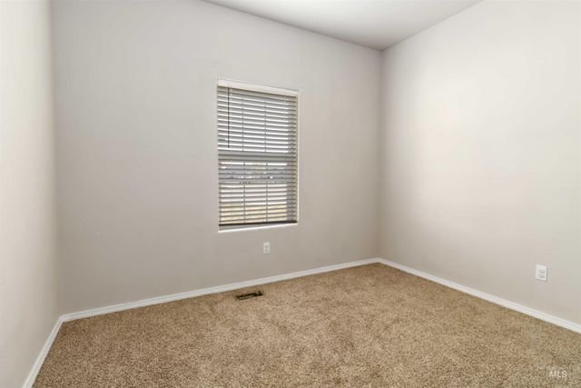 16053 Sunnyfield Ave, Caldwell, ID 83607