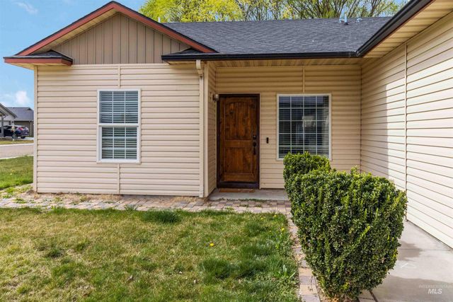 16053 Sunnyfield Ave, Caldwell, ID 83607