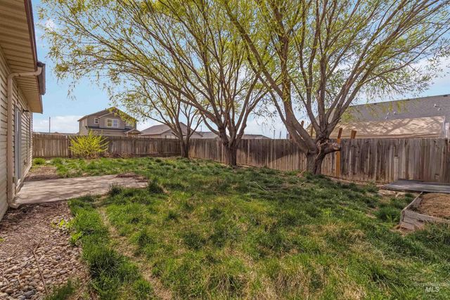 16053 Sunnyfield Ave, Caldwell, ID 83607