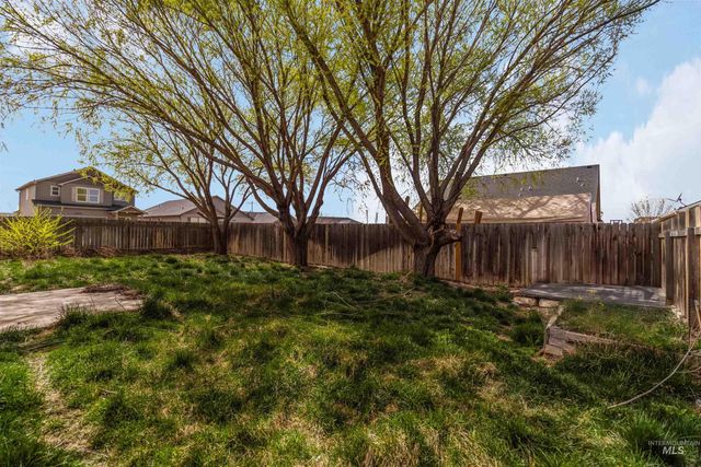 16053 Sunnyfield Ave, Caldwell, ID 83607