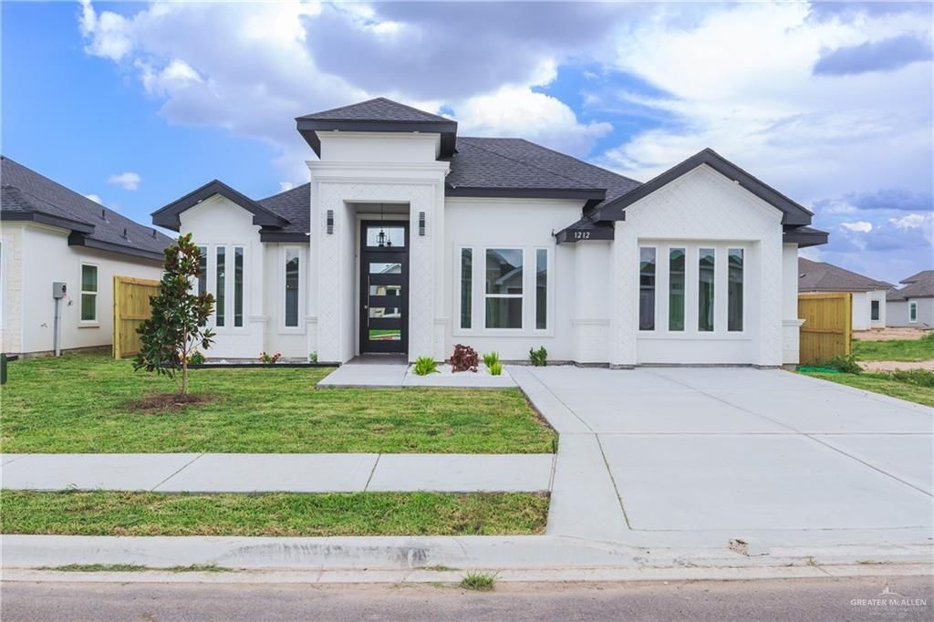 1212 Evergreen Avenue, San Juan, TX 78589