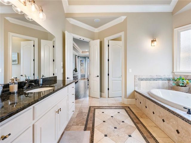 2474 Northern Oak Drive, Braselton, GA 30517