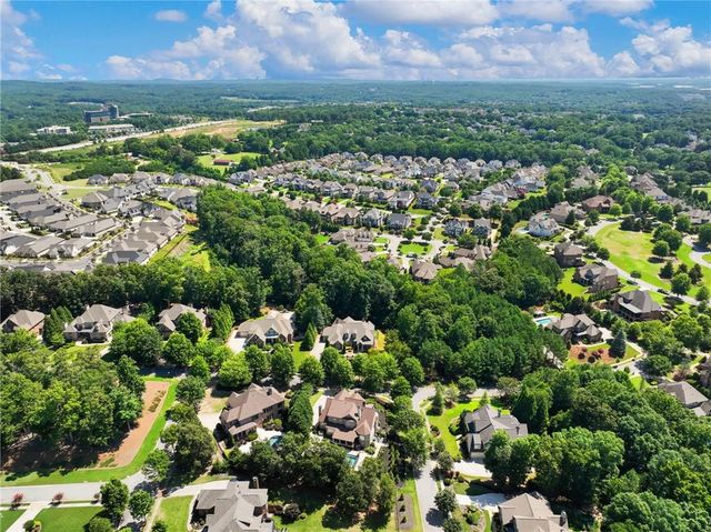 2474 Northern Oak Drive, Braselton, GA 30517