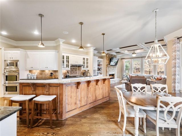 2474 Northern Oak Drive, Braselton, GA 30517