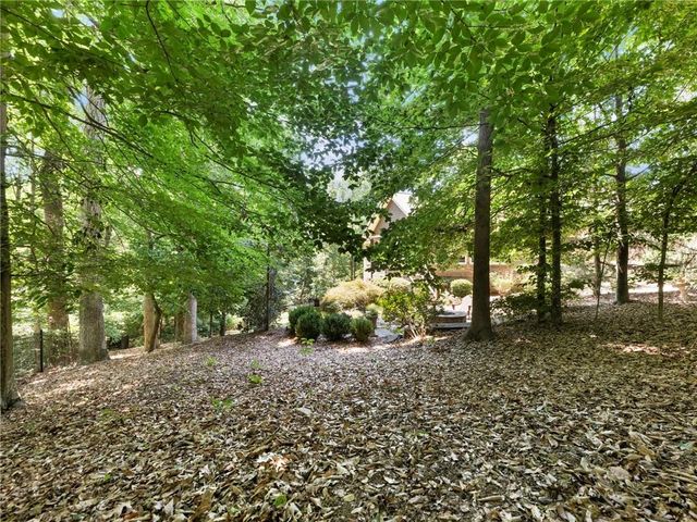 2474 Northern Oak Drive, Braselton, GA 30517