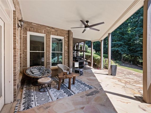 2474 Northern Oak Drive, Braselton, GA 30517