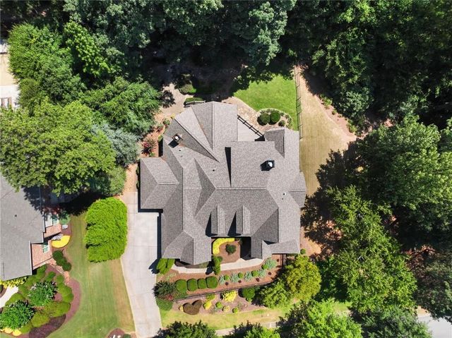 2474 Northern Oak Drive, Braselton, GA 30517