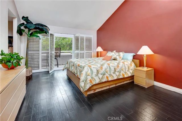 2 Escapade Court, Newport Beach, CA 92663