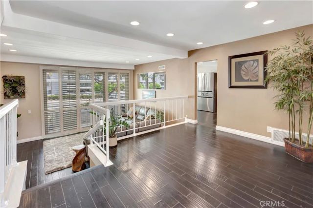 2 Escapade Court, Newport Beach, CA 92663