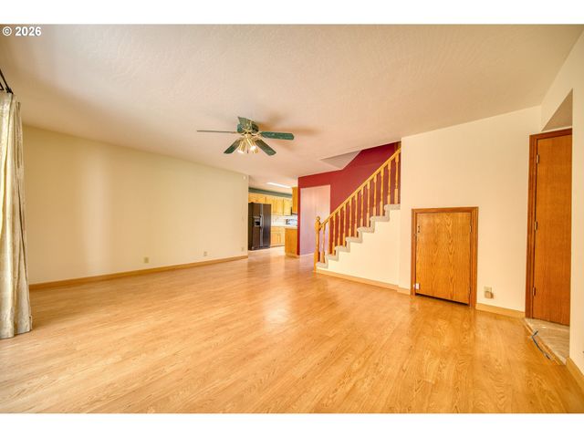 33887 CHURCH Rd, Warren, OR 97053