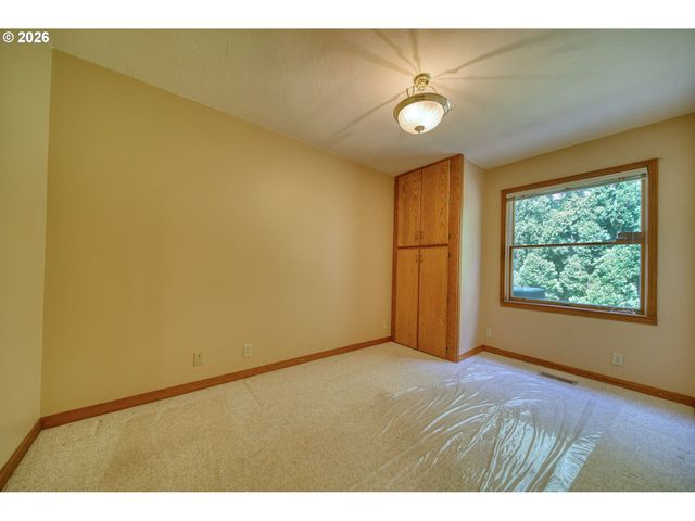 33887 CHURCH Rd, Warren, OR 97053