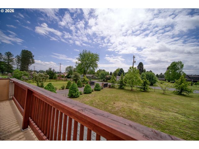 33887 CHURCH Rd, Warren, OR 97053