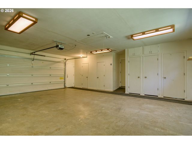 33887 CHURCH Rd, Warren, OR 97053