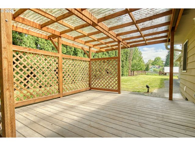 33887 CHURCH Rd, Warren, OR 97053