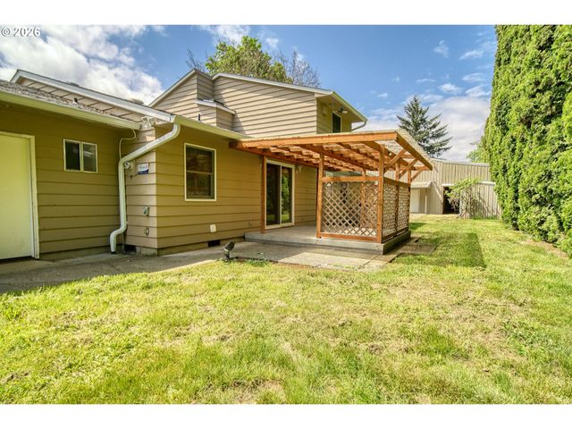 33887 CHURCH Rd, Warren, OR 97053