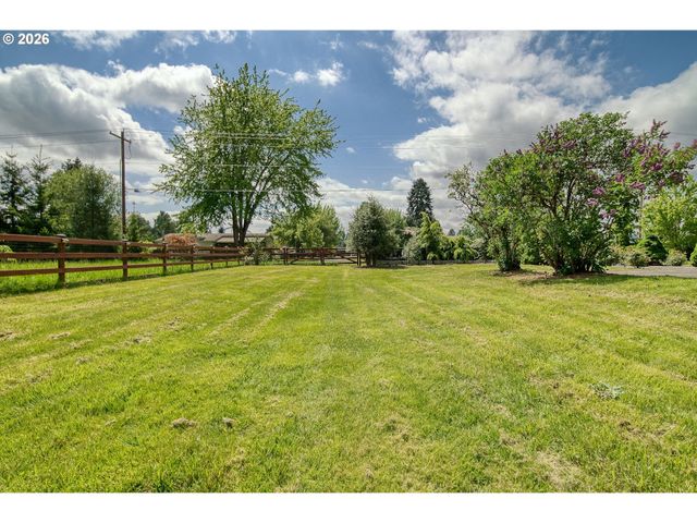 33887 CHURCH Rd, Warren, OR 97053
