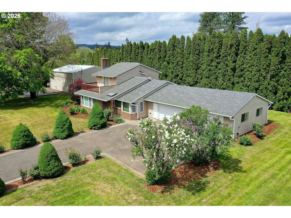 33887 CHURCH Rd, Warren, OR 97053