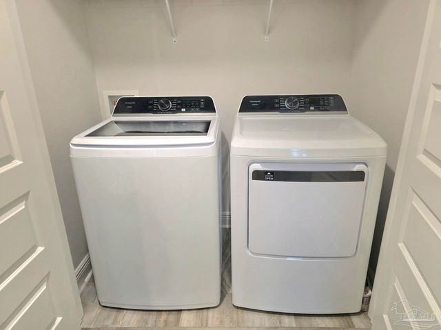 710-B Giese Ln, Pensacola, FL 32506