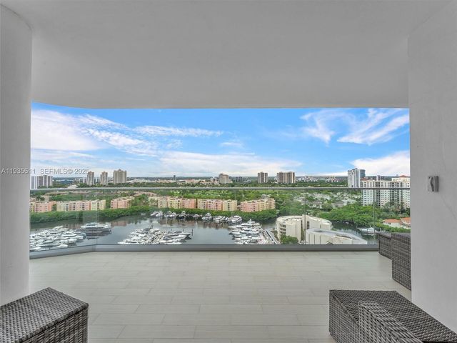 19707 Turnberry Way 21D, Aventura, FL 33180